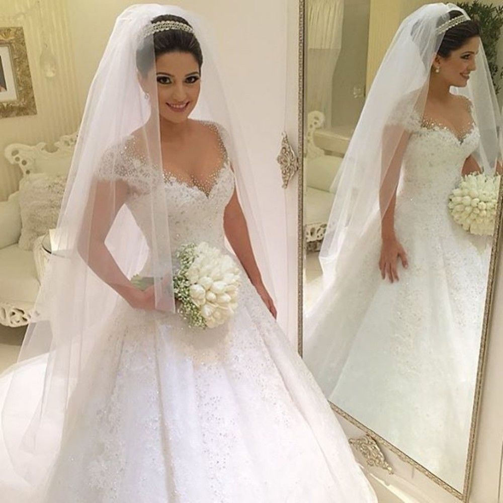 Cap Sleeves Beading Appliques Satin Flower Girl Dress with Training