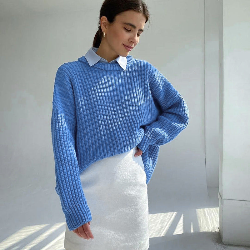 Women's Minimalist Round Neck Sweater